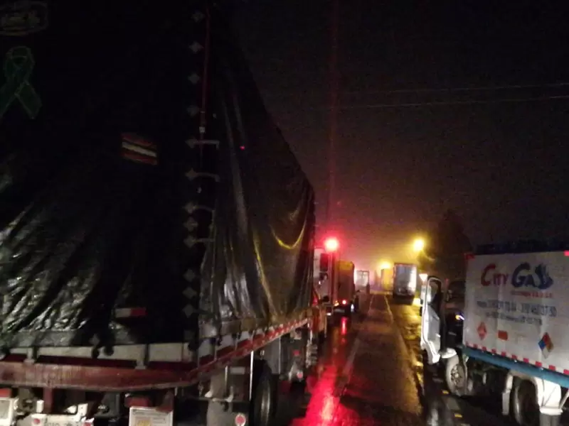 Bloqueo en la autopista Bogotá - Medellín.