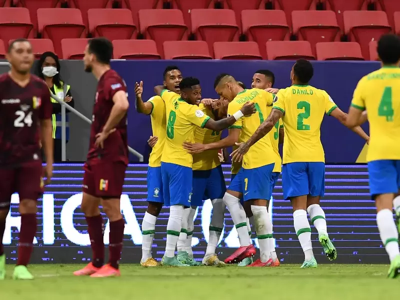 Copa América: Brasil derrota 3-0 a Venezuela Copa América: Brasil derrota 3-0 a Venezuela