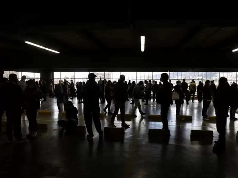 VACUNACIÓN CONTRA LA COVID VACUNACIÓN CONTRA LA COVID