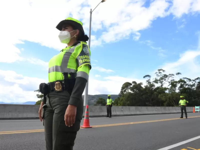Referencia Policía de Carreteras en Medellín.