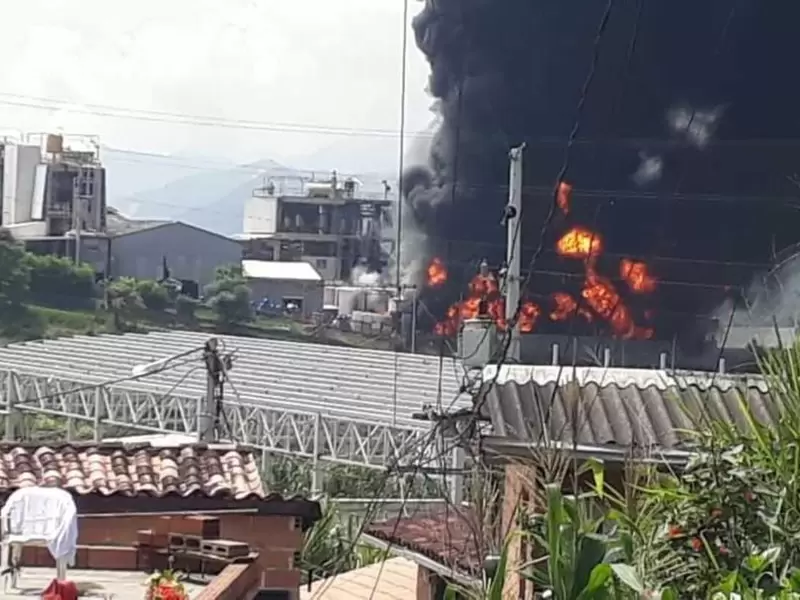Incendio en empresa de Girardota, Antioquia.