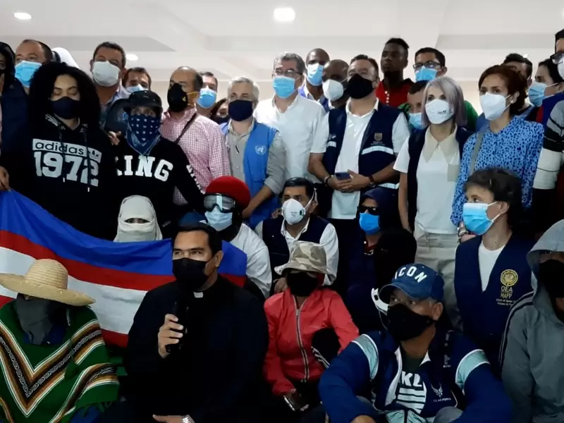 Unión de Resistencias Cali Primera Línea