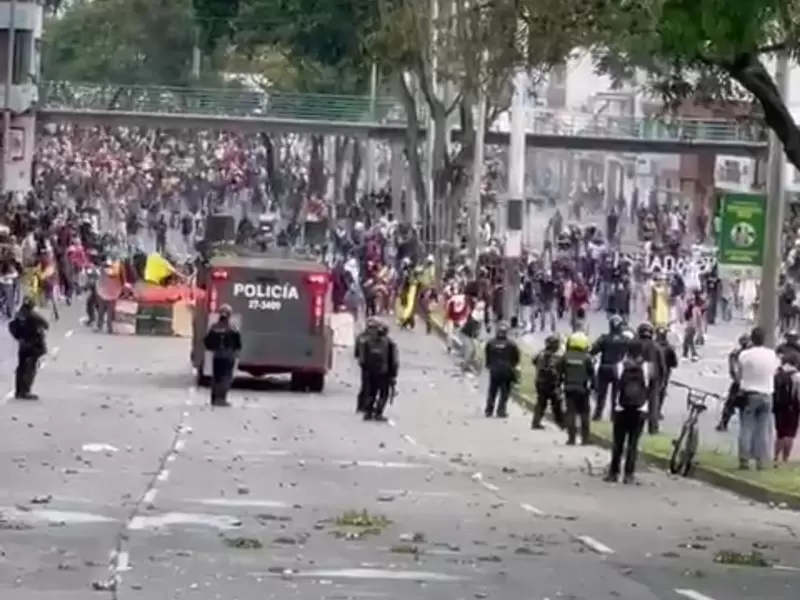 Pese a estos enfrentamientos, las marchas se realizaron de manera pacífica.
