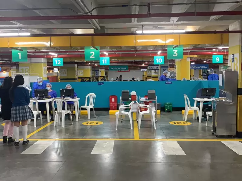 Punto de Vacunación de Cafam en Bogotá.