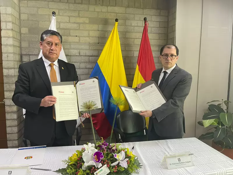 Fiscales de Colombia y Bolivia