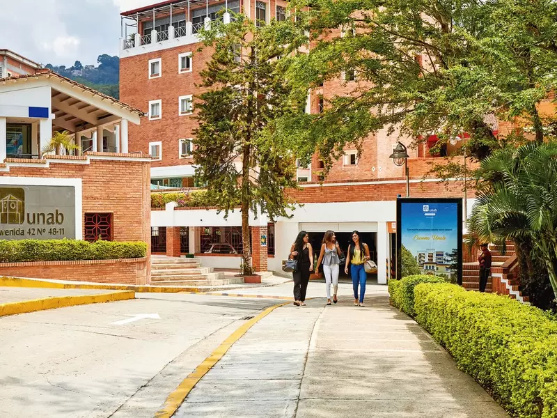 Vacunarán a sus estudiantes