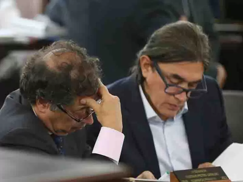 Los senadores Gustavo Petro y Gustavo Bolívar Los senadores Gustavo Petro y Gustavo Bolívar