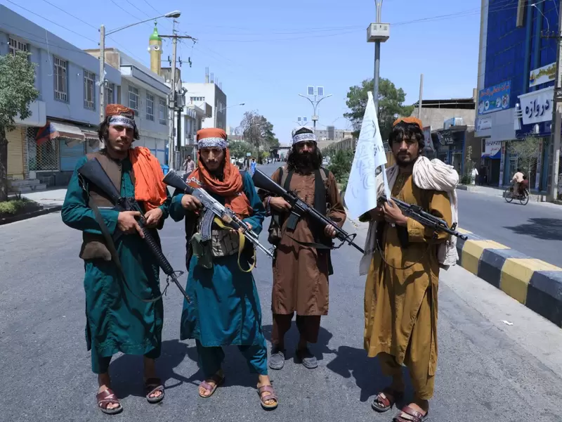 Talibanes en Afganistán