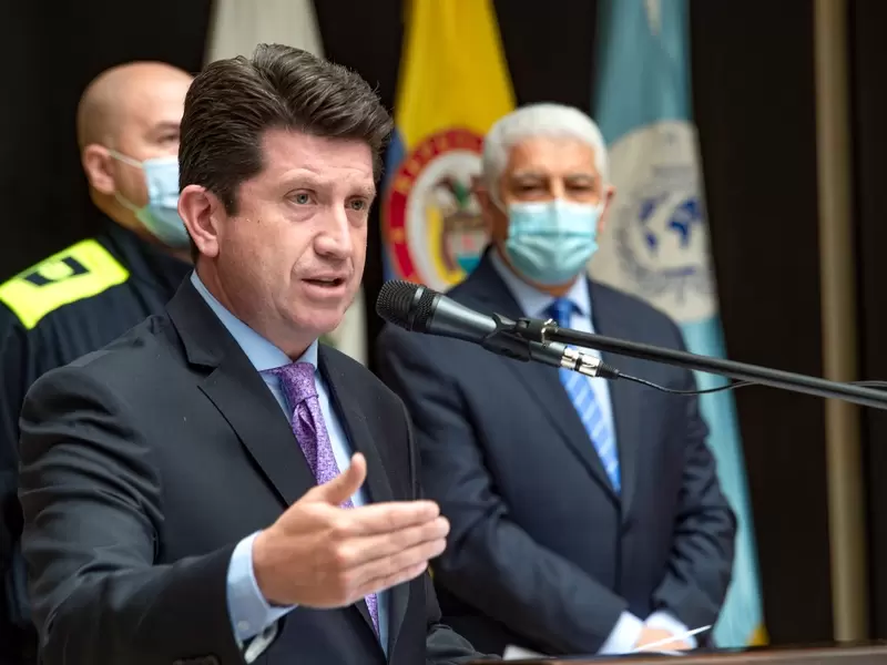 Ministro de defensa Diego Molano