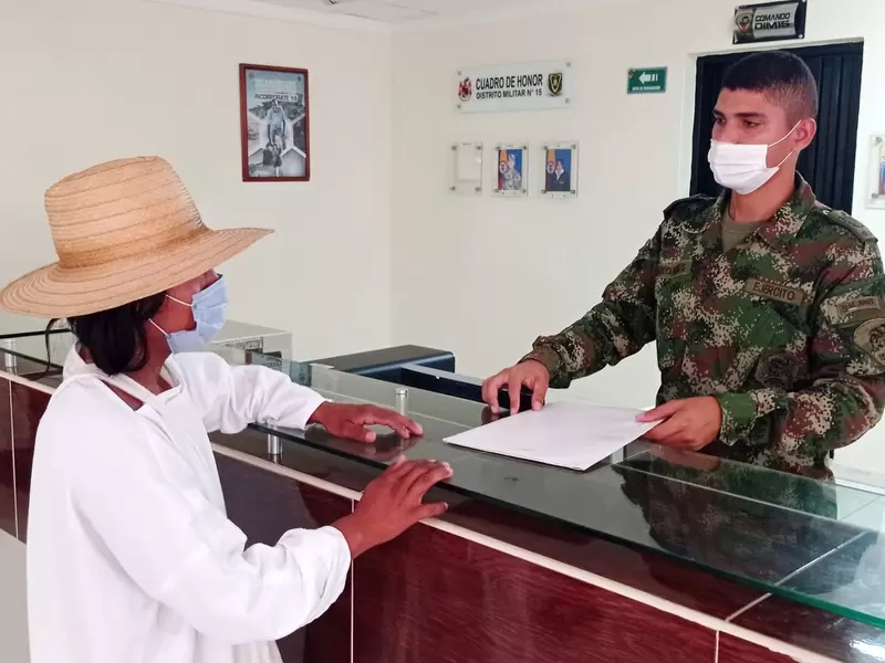 El Comando de Reclutamiento y Control Reservas, a través del distrito Militar N.°15, entregó más de 100 libretas militares