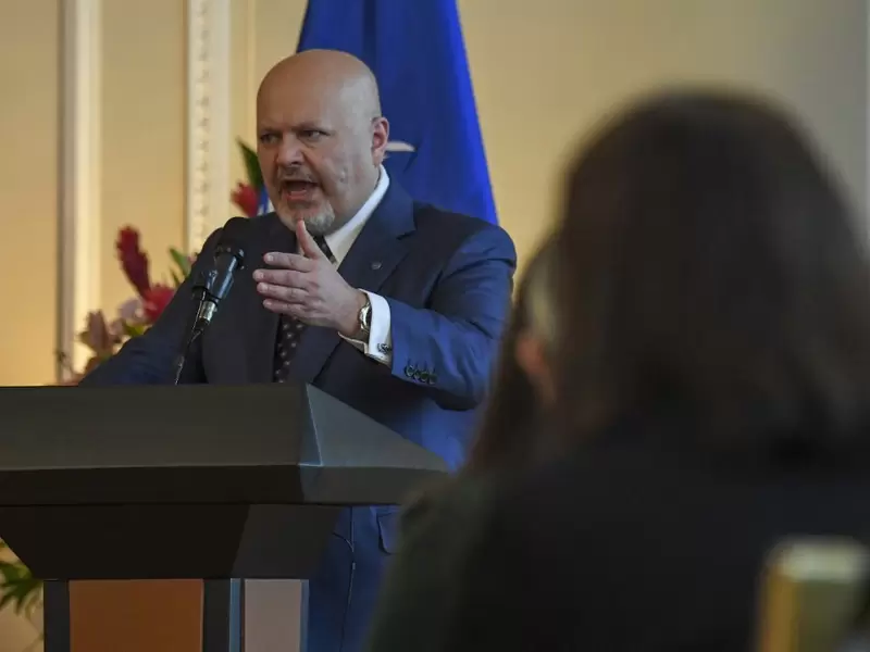 Karim Khan, fiscal de la Corte Penal Internacional, de visita en Colombia