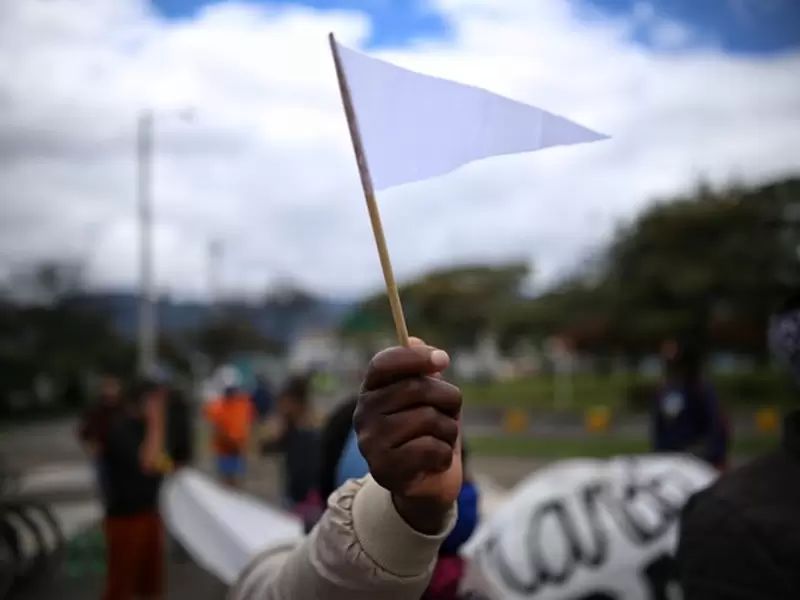 MARCHA FRENTE A LA FISCALÍA MARCHA FRENTE A LA FISCALÍA