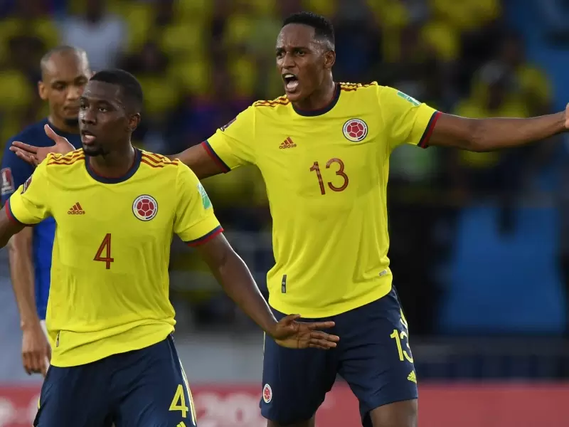 Carlos Cuesta y Yerry Mina, jugadores de la Selección Colombia