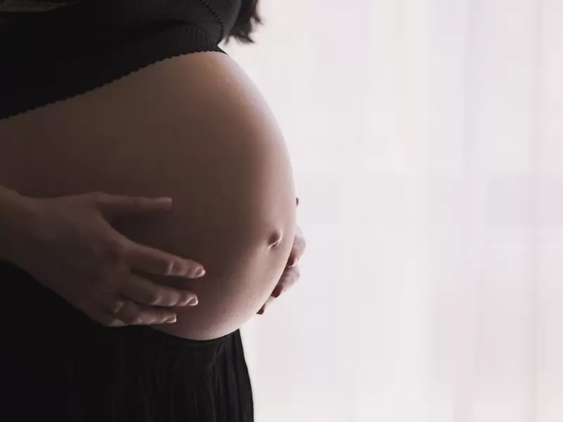 Mujeres embarazadas con alta probabilidad de muerte por COVID