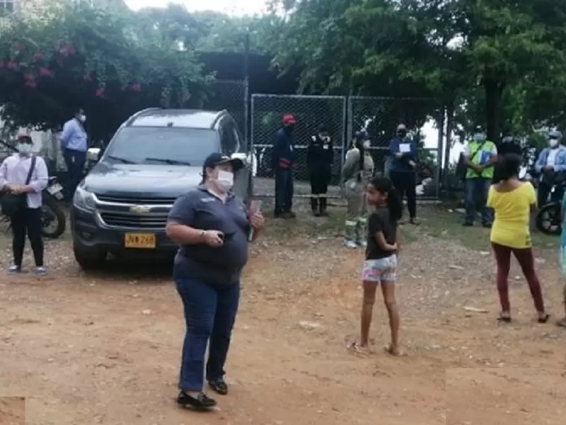 En el lugar hay 12 líneas de conducción y una de ellas tiene fuga de gas.