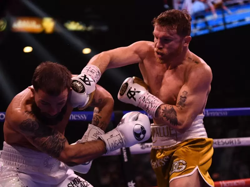Canelo Álvarez 2021-II