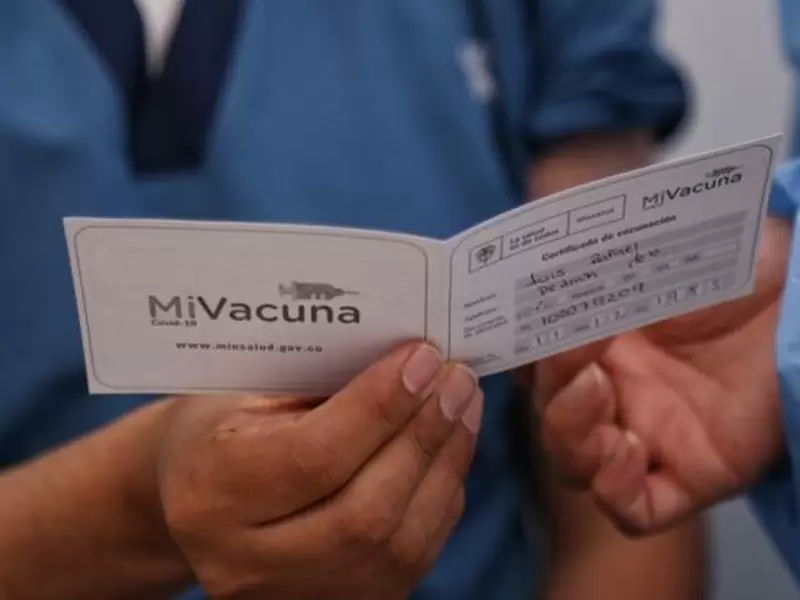 Faltan 60 mil personas por vacunar en Bucaramanga y completar el esquema de vacunación.