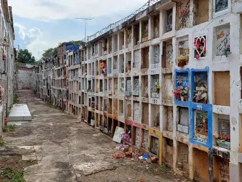 Tumbas cementerio central
