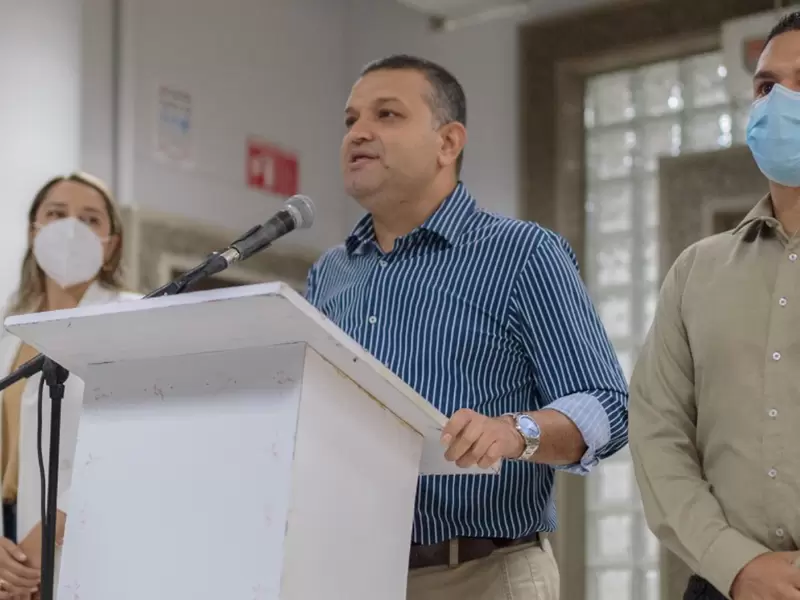 Alcalde de Pereira anuncia millonario desfalco.