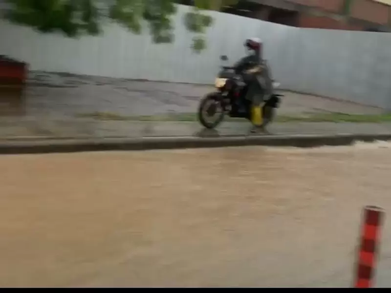 Intensas lluvias ocasionan emergencias en Neiva