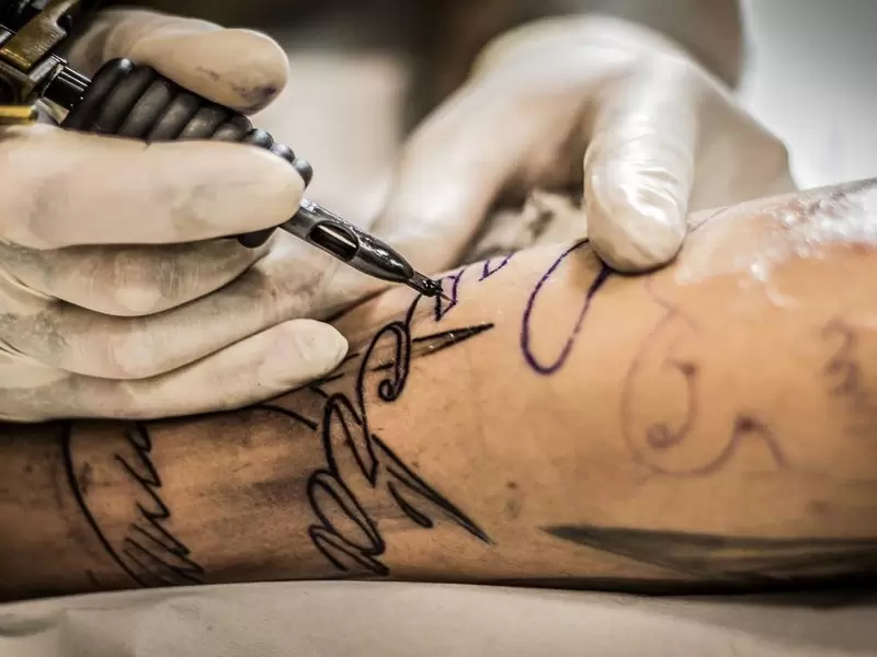 Cuidado de tatuaje