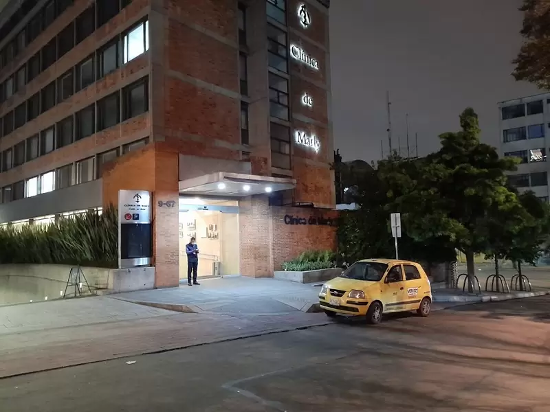 Tiene quemaduras de segundo y tercer grado en sus ojos y vías respiratorias