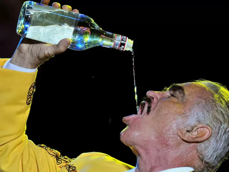Vicente Fernández: Cuerpo recorre calles de Guadalajara Vicente Fernández: Cuerpo recorre calles de Guadalajara