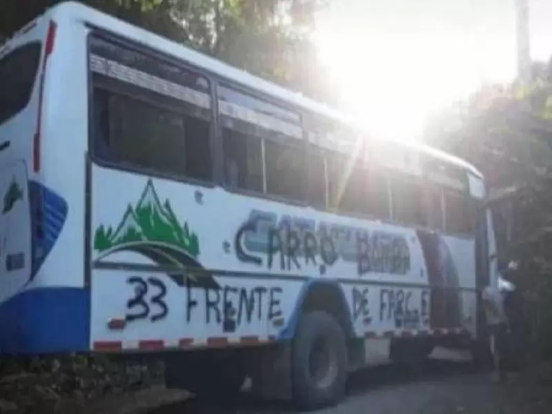 Bus con explosivos