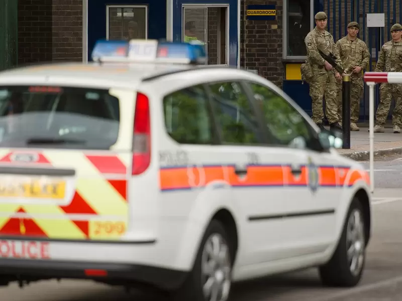 Militares en hospitales de Londres