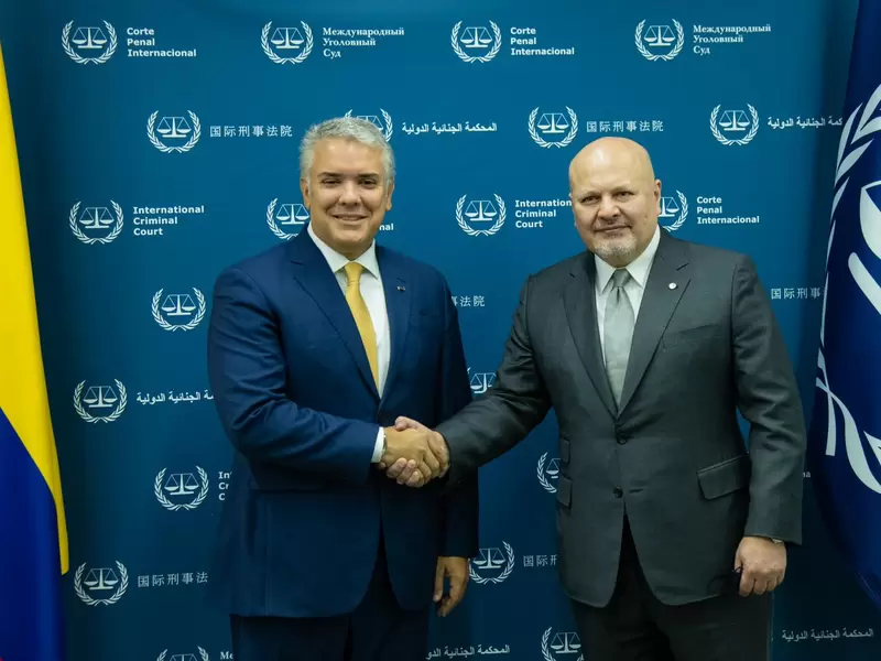 Presidente Iván Duque y fiscal de la CPI, Karim Khan