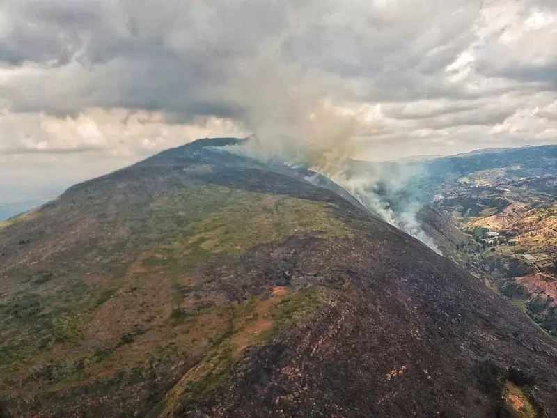 Al menos 150 hectáreas de zona vegetal fue afectada por incendio en Boyacá