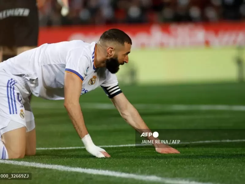 Benzema, baja para el clásico frente a Barcelona.