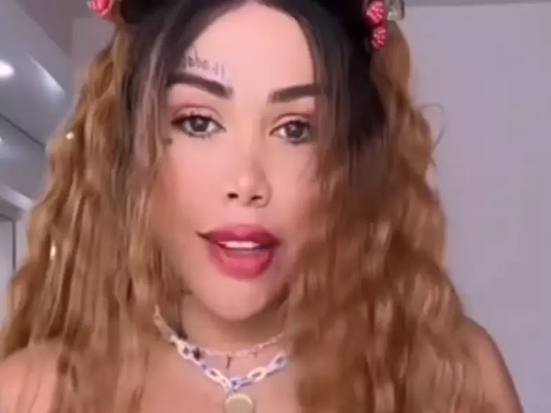 Yina Calderón