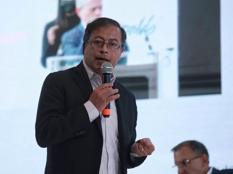 Gustavo Petro, ganador de la consulta por el Pacto Histórico