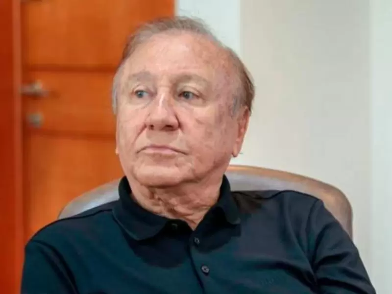 La Clínica Bucaramanga desmintió que el candidato tenga la enfermedad.