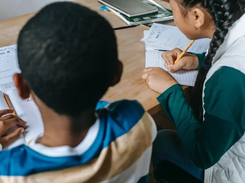 Estudiantes colegios