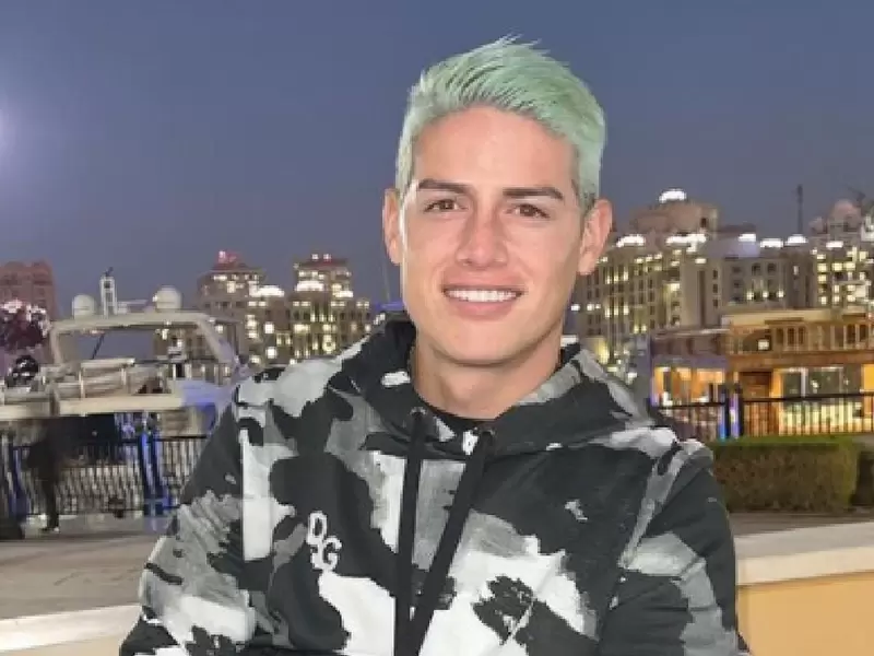 James Rodríguez sonriente.