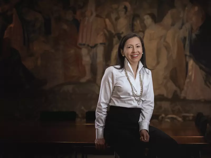 Primera mujer rectora de Uniandes
