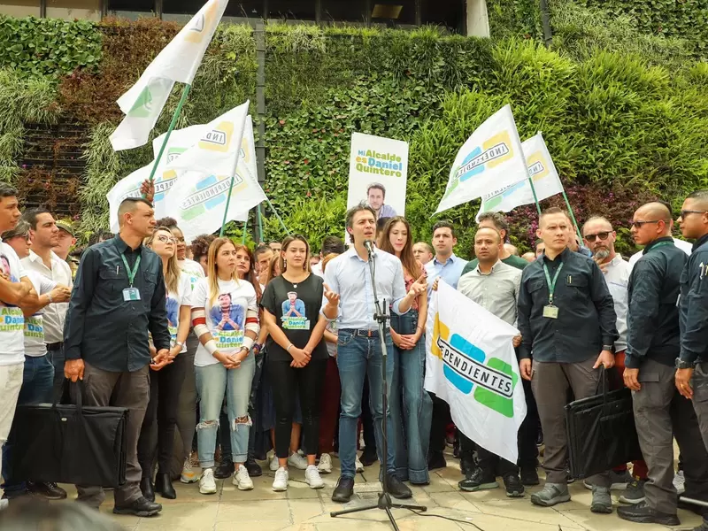 Suspendido alcalde de Medellín, Daniel Quintero, y parte de su gabinete.