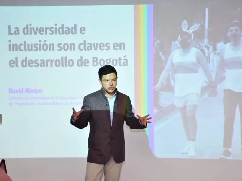 El 10% del sector social LGBTI dijo haber conseguido un empleo por medio de las bolsas de empleo