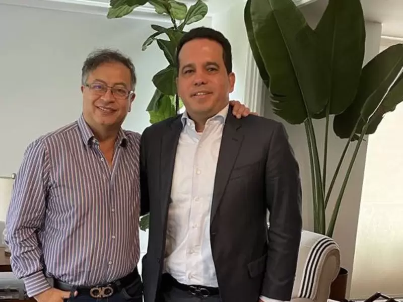 Carlos Trujillo y Gustavo Petro