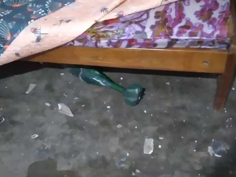 Explosivo debajo de cama