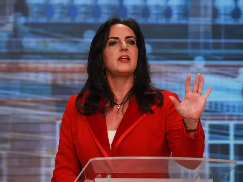 María Fernanda Cabal María Fernanda Cabal