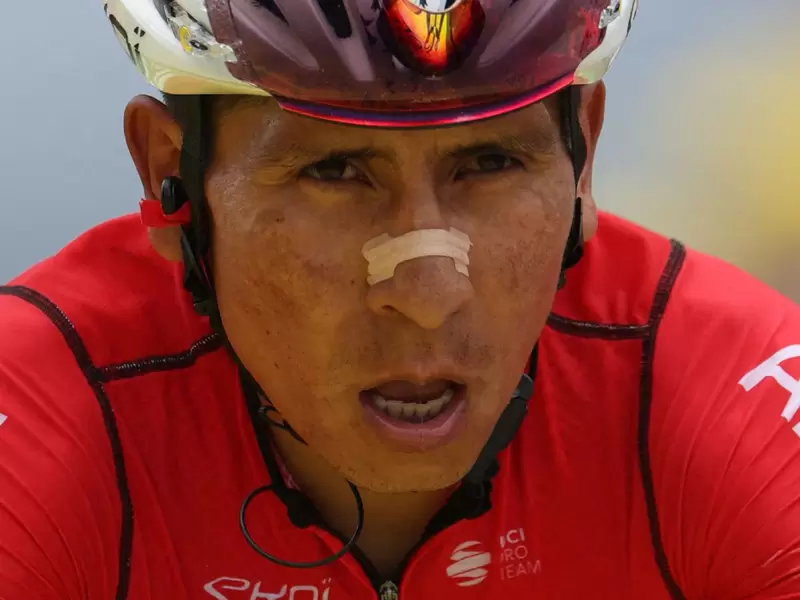Nairo Quintana con el Arkea en una etapa del Tour de Francia 2022