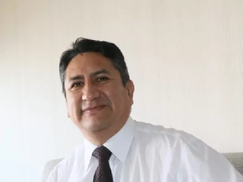 Justicia embarga sus cuentas