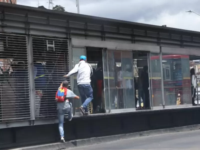 Colados en Transmilenio