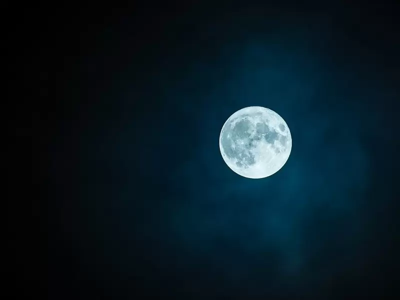 Luna