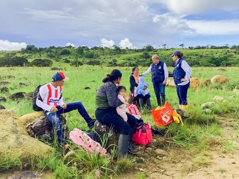 Cinco personas que permanecían confinadas en zona rural del departamento de Arauca, fueron rescatadas por la Defensoría