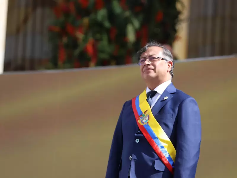 Proponemos una reforma tributaria que genere justicia: Gustavo Petro