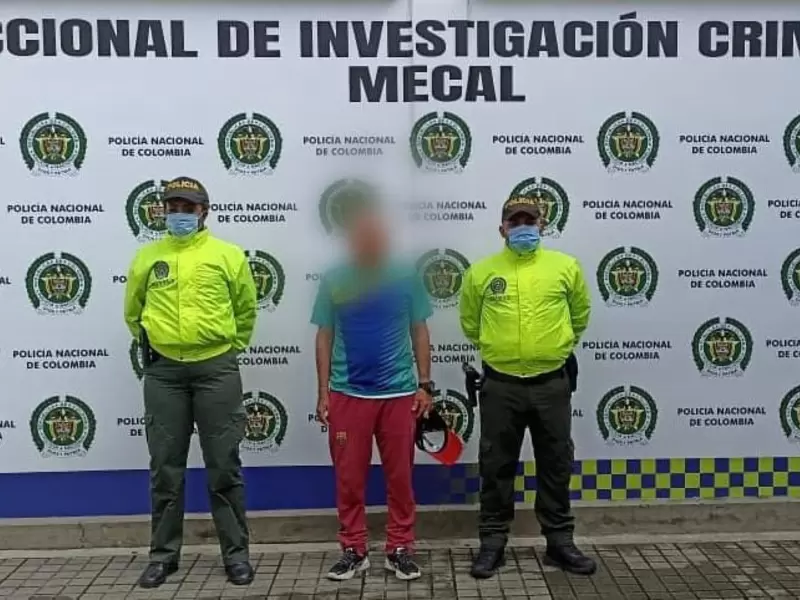 El capturado deberá responder por el delito de acto sexual agravado con menor de catorce años